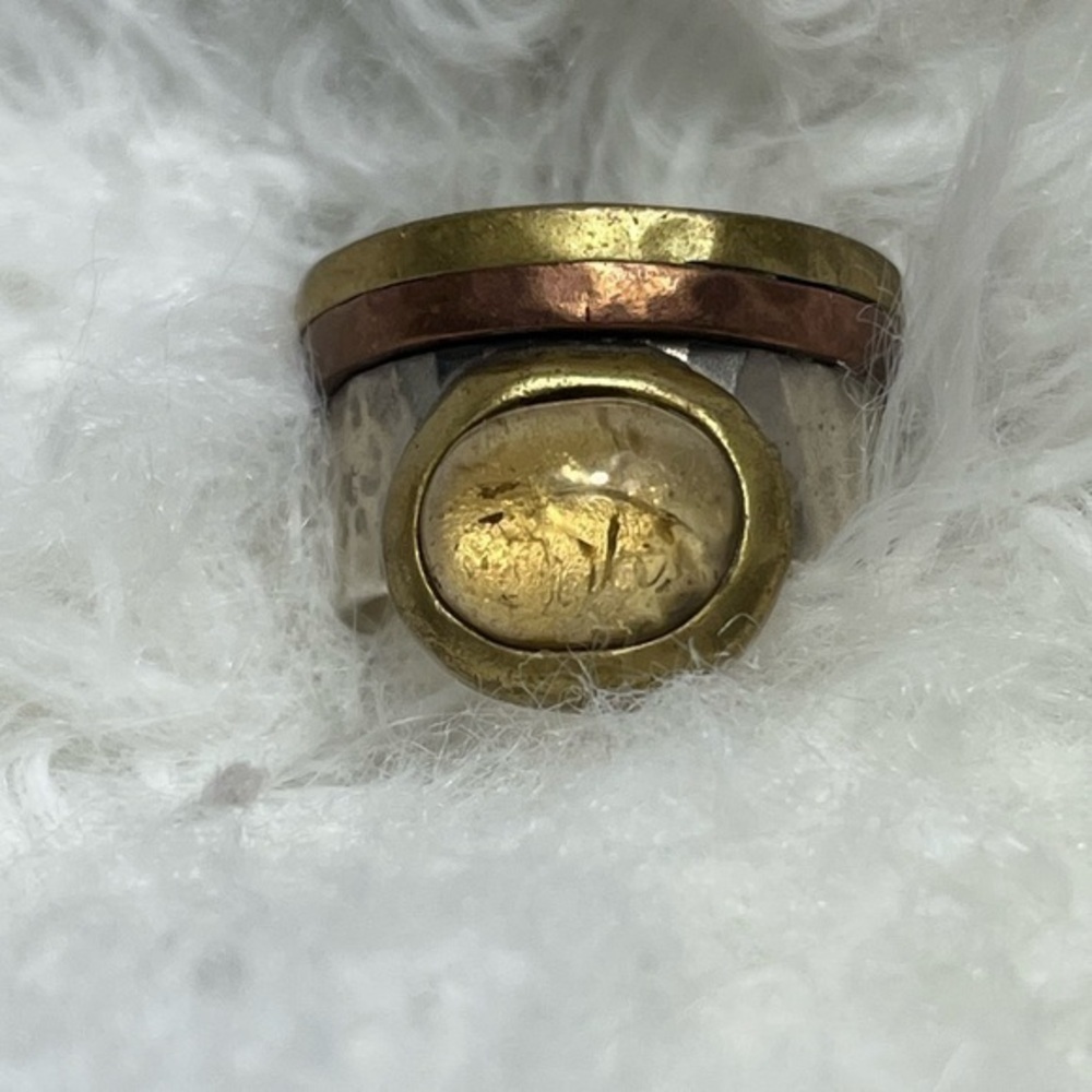 Silpada K&R sterling silver ring with brass/rose gold/amber accents.